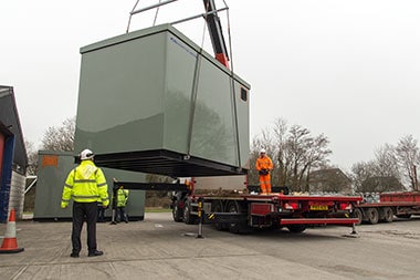 Portable railway substations offloading